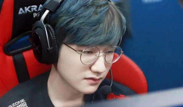 反蹲守塔 反蹲守塔